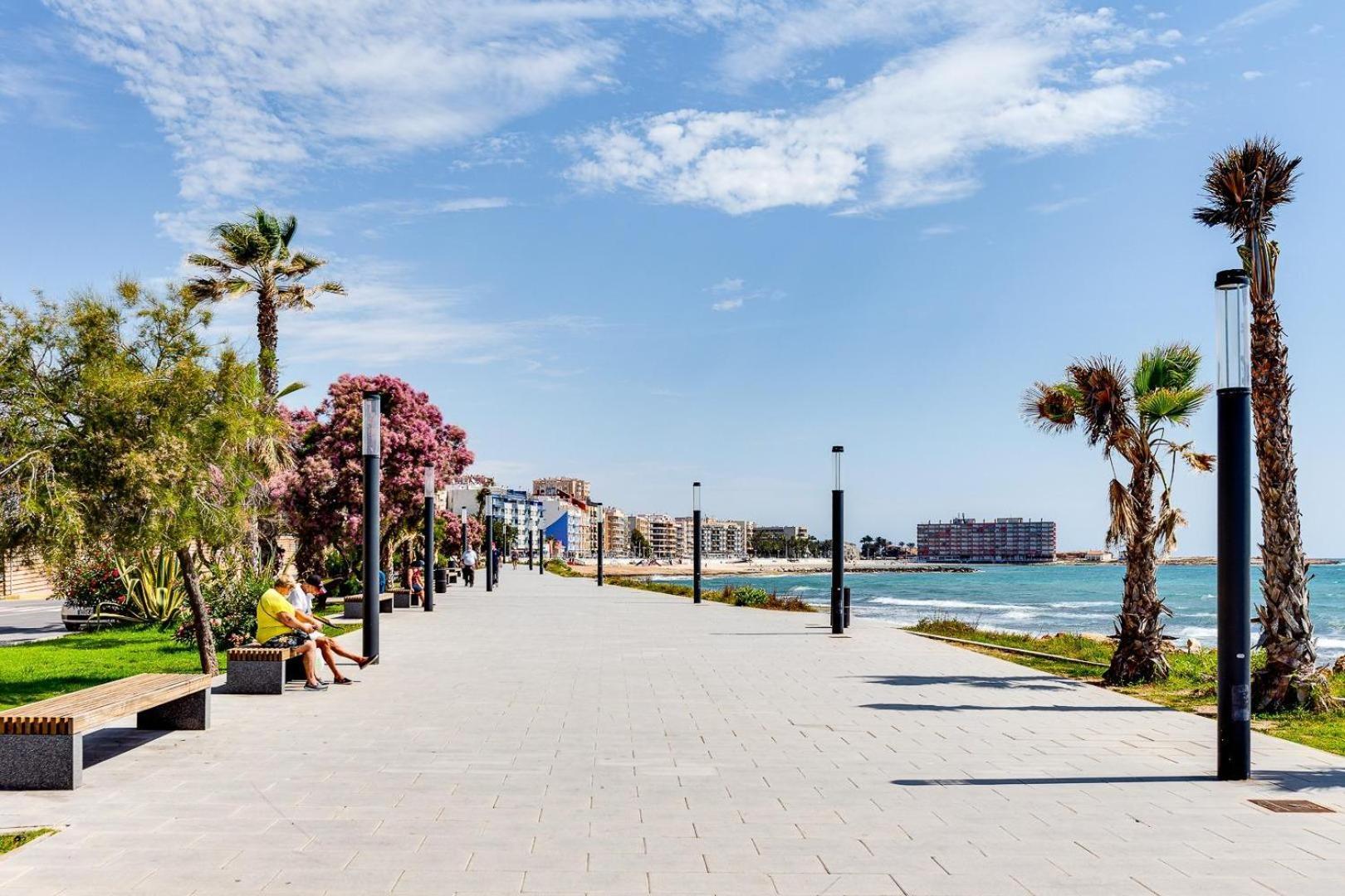Beach House Torrevieja Exterior photo